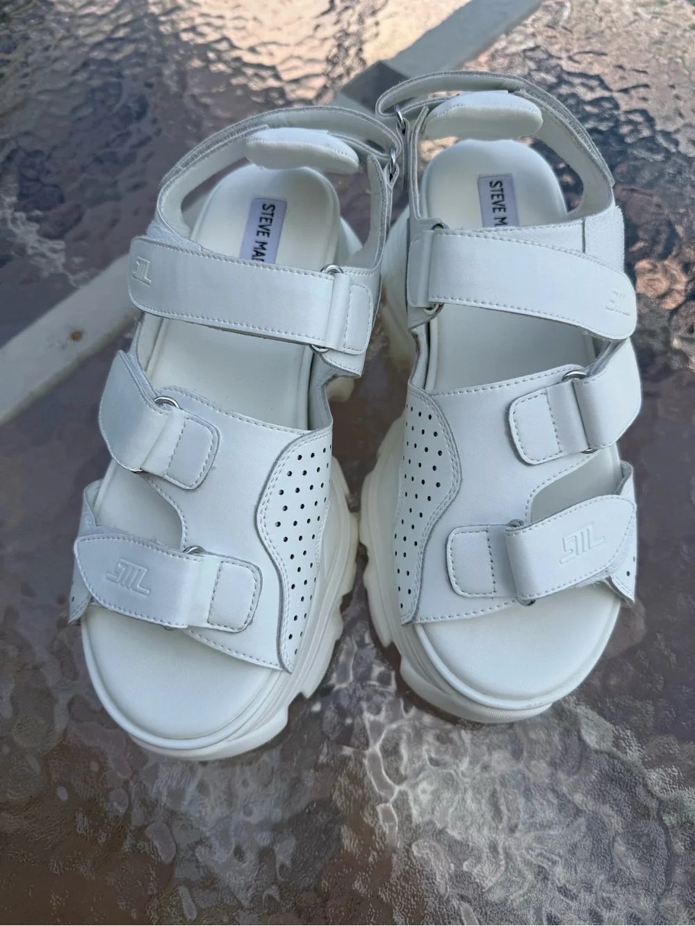 Steve Madden Vamoose White Chunky Platform Sporty Sandals Sz 9.5M
